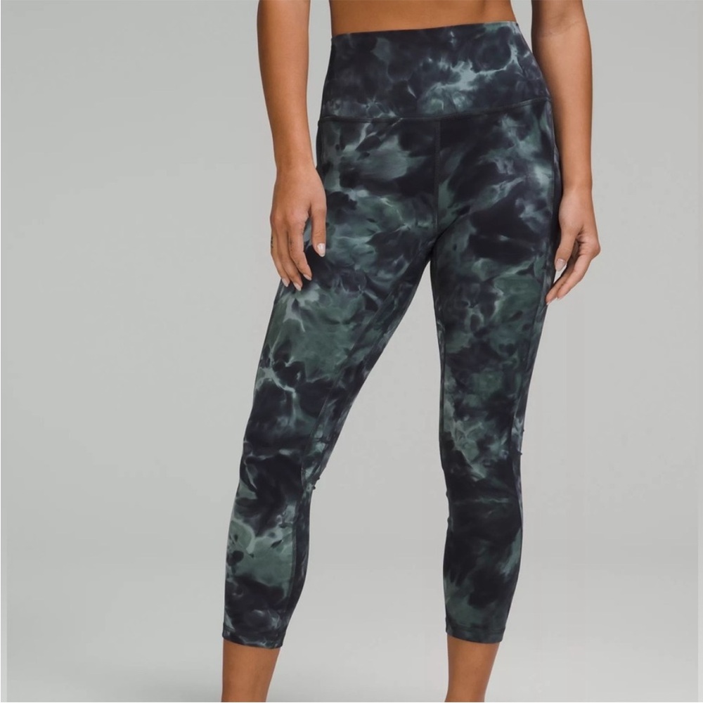 Lululemon Align High Rise Crop 23” Sz 6